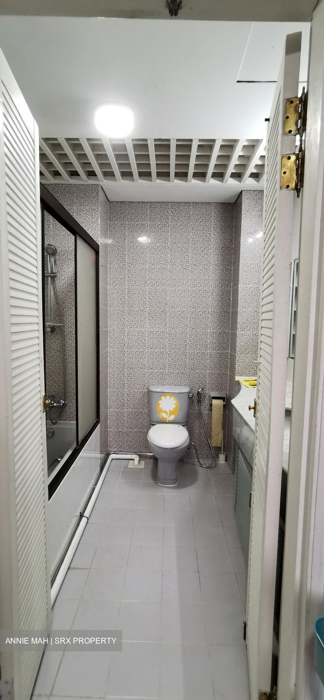 Jalan Tiga Ratus (D16), Semi-Detached #457972751